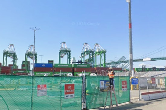 Port of Los Angeles Cargo Volume Dips Amid Trade Policy Shifts, Despite Strong Quarterly Performance