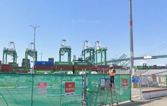 Port of Los Angeles Cargo Volume Dips Amid Trade Policy Shifts, Despite Strong Quarterly Performance