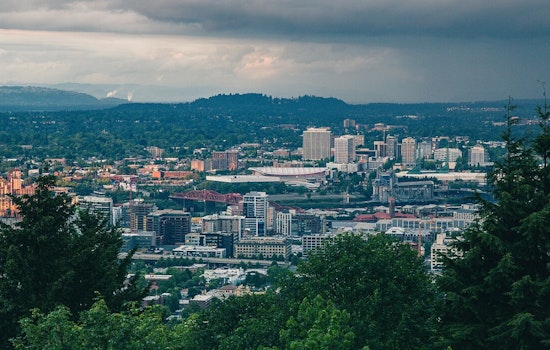 Portland Braces for Showers and Possible Thunderstorm, Wet Conditions to Prevail into the Weekend