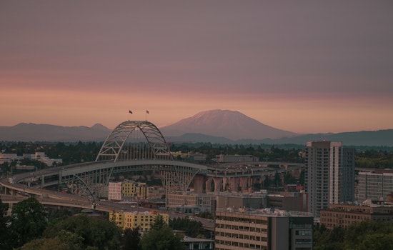 Portland Braces for Showers and Possible Thunderstorms; Wet Autumn Weekend Ahead