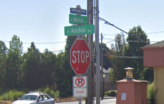 Portland Police Seek Public's Help in Locating Suspect Vehicle After Fatal Pedestrian Crash in Bridgeton Neighborhood