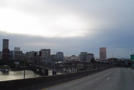 Portland to Face Showers and Possible Thunderstorms, Week Ahead Promises Mix of Rain and Sun