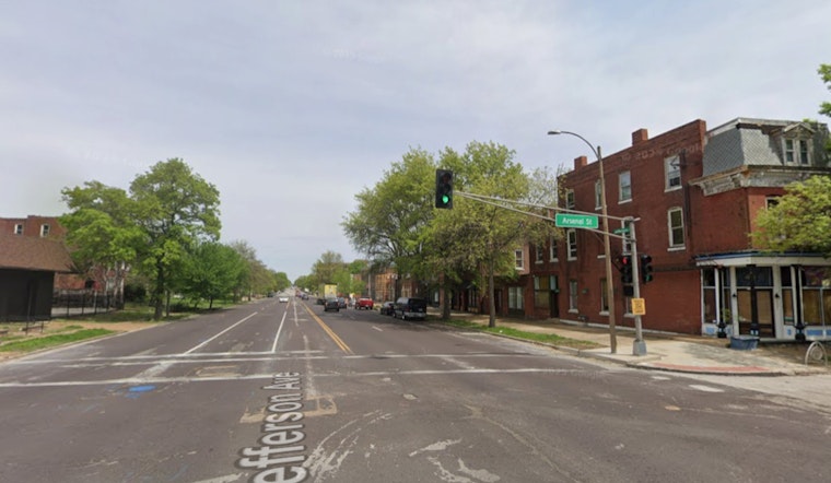Pregnant Woman and Boyfriend Assaulted on St. Louis MetroBus as Authorities Search for Suspect