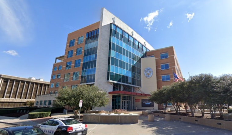 Pregnant Woman Stabbed in Dallas, Unborn Child Pronounced Dead, Police Seek Information on Suspect