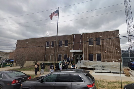 Protesters Defy New 'Free Speech Zone' at Broadview ICE Facility Amid Visits from Homeland Security Secretary and US Border Patrol Commander