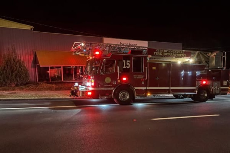 Quick Action by Knoxville Fire Department and Sprinklers Saves Brothers Bedding from Major Fire Damage