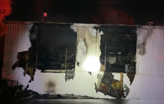 Rapid Response by Clark County Fire Department Quells Blaze in Las Vegas Mobile Home Park