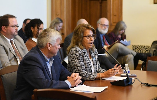 Rep. Michelle Davis and Franklin Mayor Steve Barnett Campaign for Stricter Cable Regulation in Indiana