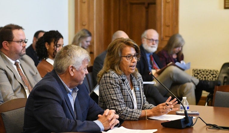 Rep. Michelle Davis and Franklin Mayor Steve Barnett Campaign for Stricter Cable Regulation in Indiana