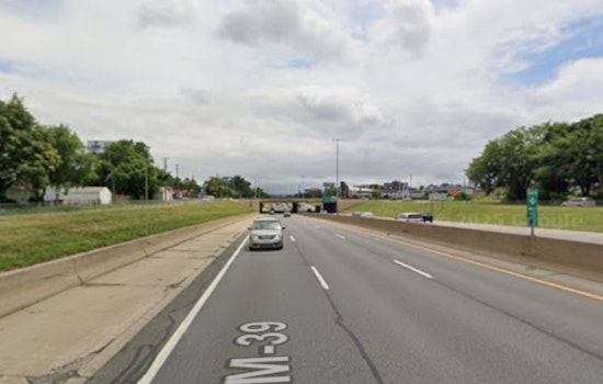 River Rouge Man, 28, Dies in Single-Vehicle Crash on Southfield Freeway in Redford Township