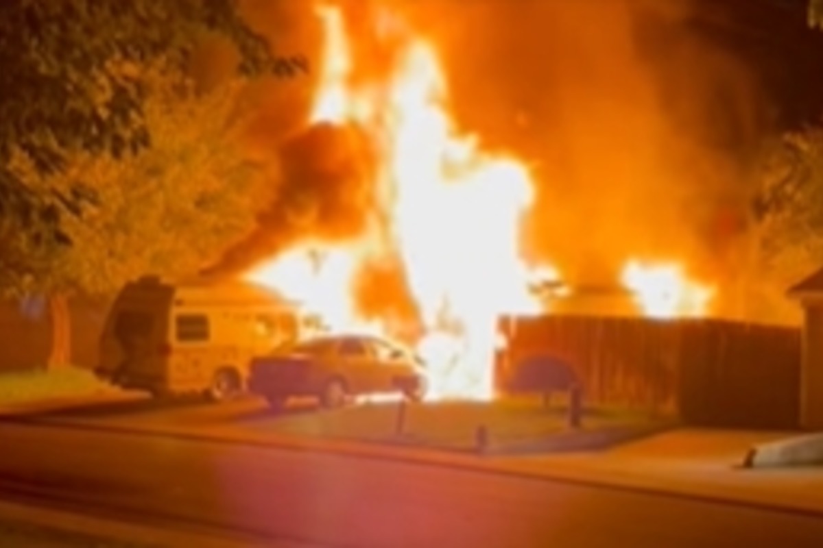 Sacramento Family Escapes Blaze After Smoke Alarm Warning as Metro – Hoodline