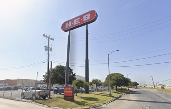 San Antonio H-E-B Warehouse Employee Dies After Medical Episode While on the Job