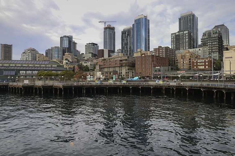 Seattle Braces for Prolonged Rainfall; 100% Chance of Precipitation Forecasted by NWS