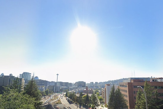 Seattle’s Autumn Weather Forecast Shows a Mix of Sunshine and Showers Ahead