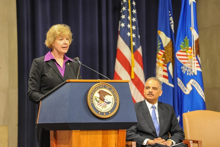 Senator Tammy Baldwin Expresses Cautious Optimism Over Israel-Hamas Peace Agreement