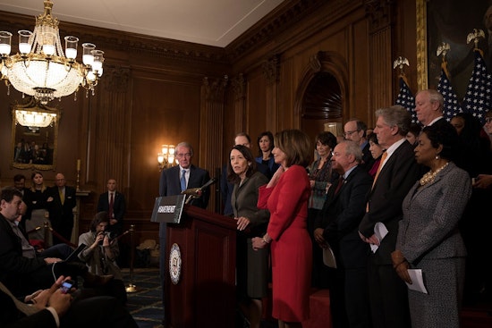 Senators Cantwell and Daines Launch Bipartisan Crusade with "Relief of Chronic Pain Act" to Combat Opioid Dependency in U.S.