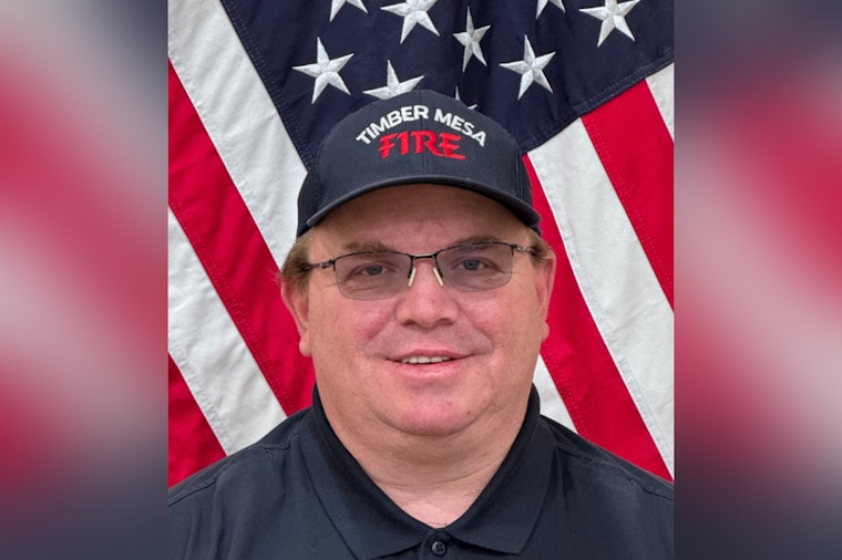 Show Low Community Mourns Fallen Firefighter-EMT Killed by Suspected Drunk Driver en Route to Work