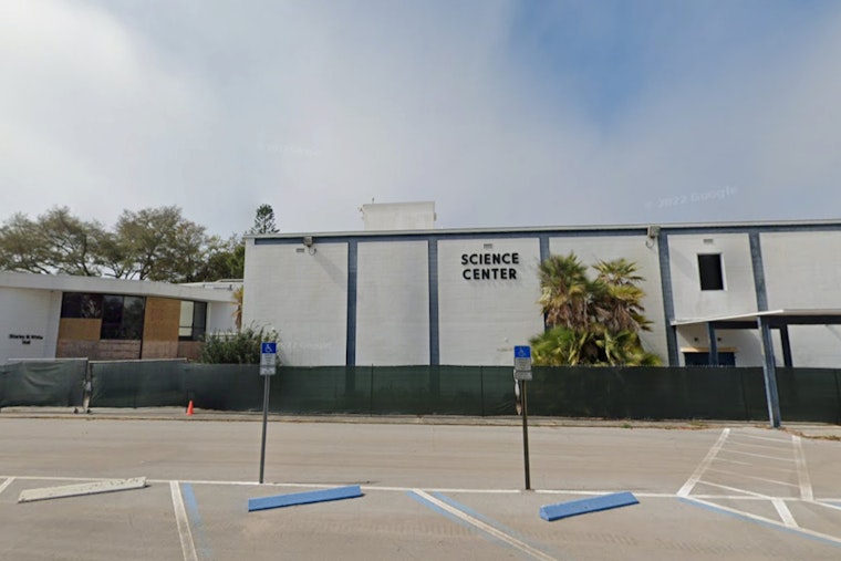 St. Petersburg Mayor Ken Welch Reverses Course, Greenlights Revival of Science Center Amid Community Pressure
