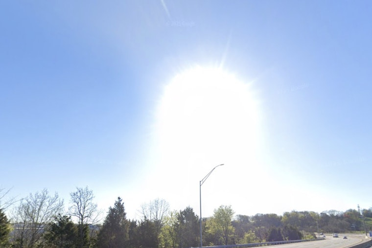 Sunny Skies and Comfortable Temperatures Ahead for Knoxville Residents, NWS Reports
