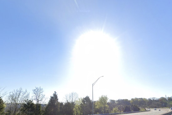Sunny Skies and Comfortable Temperatures Ahead for Knoxville Residents, NWS Reports