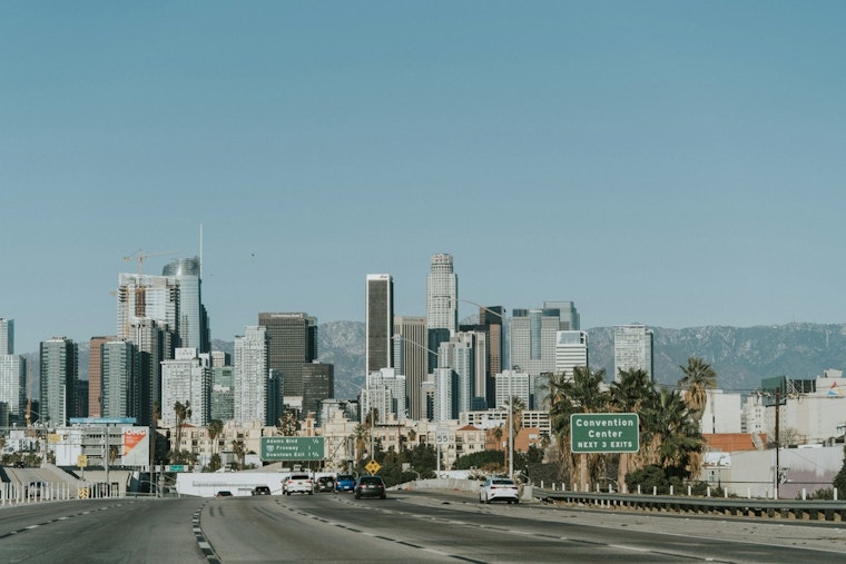 Sunny Skies and Mild Temperatures Ahead for Los Angeles, National Weather Service Reports