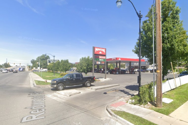 Suspect Arrested After Crashing Stolen Vehicle into Gas Pump, Triggering Fire at Salt Lake City Station
