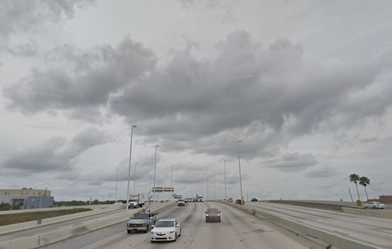 Tampa Braces for Mixed Weather with Early-Week Showers and Sunny Weekend