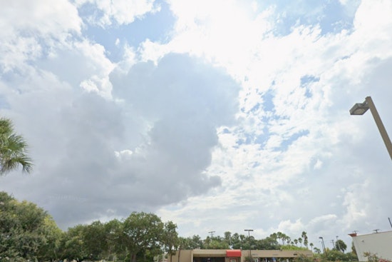 Tampa Braces for Scattered Showers and Heat Index Near 97 Degrees, NWS Reports