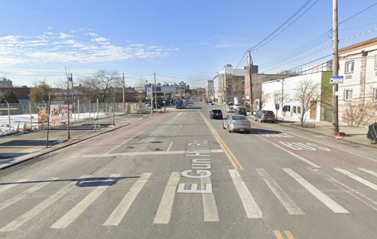 Teen in Critical Condition, NYPD Sergeant Injured After Shooting in the Bronx Following Alleged Family Robbery