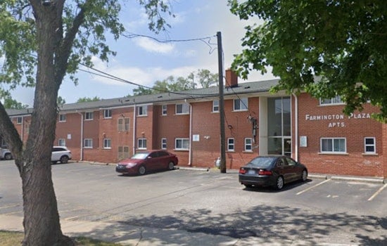 Three Injured in Early Morning Apartment Fire in Oakland County, Investigations Underway