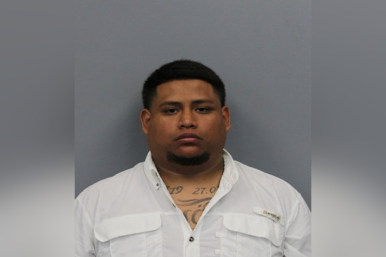Tomball Parkway Traffic Stop Leads to Arrest of Suspect for DWI and Outstanding Warrant
