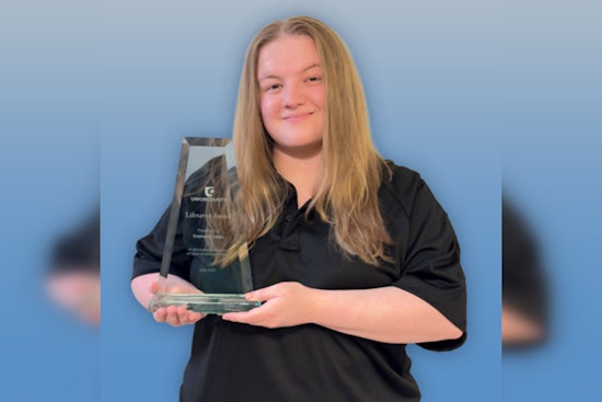 Union County's 911 Telecommunicator Stephanie Laney Receives Lifesaver Award for Guiding Woman to Safety from Burning Vehicle