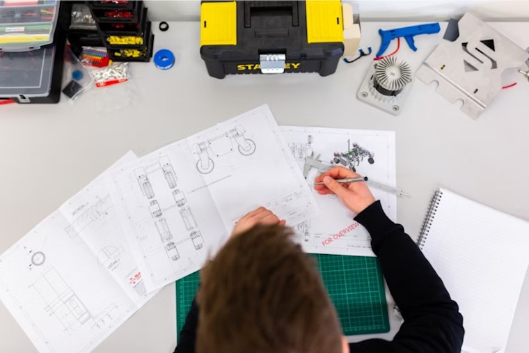 University of Cincinnati Engineers Innovate to Reduce Jet Engine Noise, Aiding Military Hearing Protection