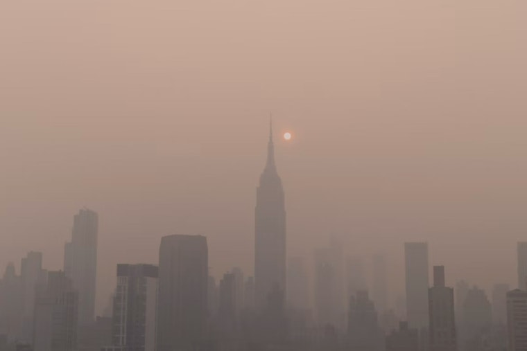 University of Washington Study Links Wildfire Smoke to Decline in Sperm Quality, Raising Fertility Concerns