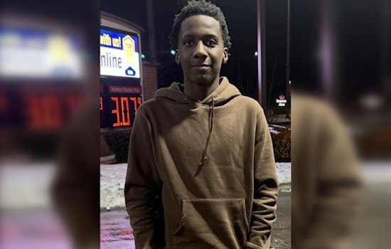 Urgent Community Alert: 14-Year-Old Calvin Liggins Reported Missing in Chicago