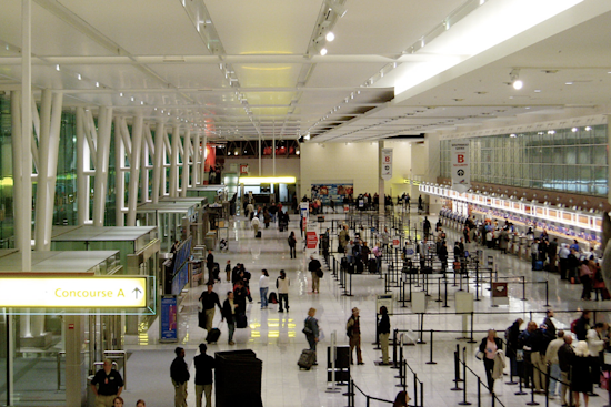 U.S. Transportation Secretary Visits BWI Amid Shutdown, Assures Air Traffic Control is Fully Staffed