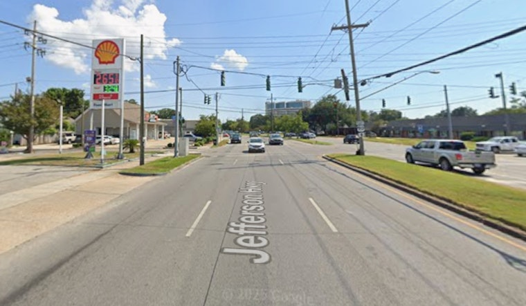 79-Year-Old Harahan Resident Fatally Struck at Jefferson Highway Intersection, Investigation Underway