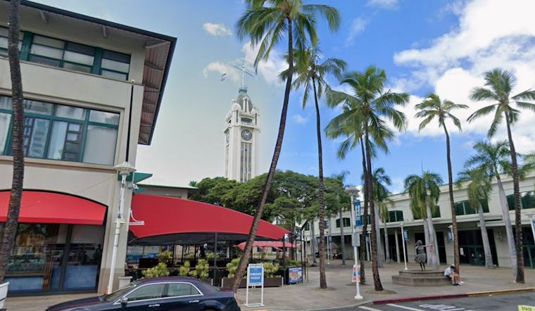 Aloha Tower Taproom Turns Pints Into Diamond Head Dollars