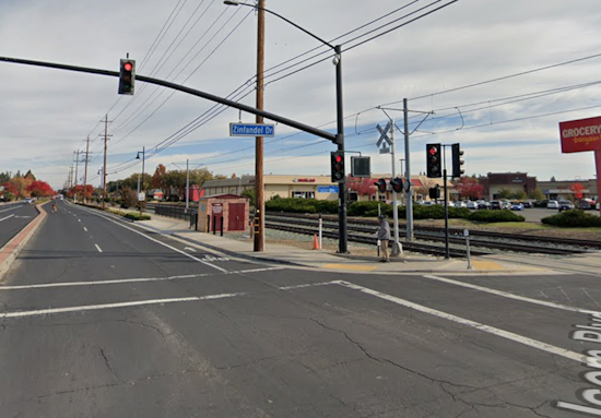 Blaze Shuts Down Zinfandel And Folsom Crossroads In Rancho Cordova
