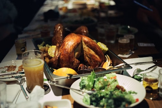 Arlington Community Rallies to Deliver Over 7,000 Thanksgiving Meals Amid SNAP Benefits Concerns