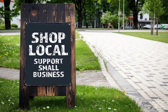 Arlington Shines Spotlight on Local Retail with Small Business Saturday Festivities