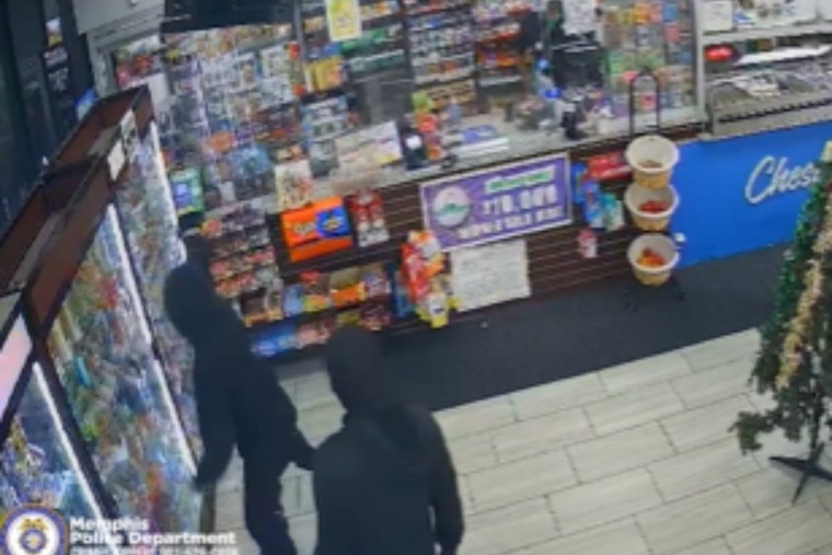 Armed Duo Steals $6,000 Worth of Tobacco Products in Early Morning Robbery at Memphis BP Gas Station