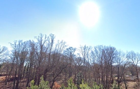 Atlanta Enjoys Sunny Skies and Crisp Fall Temperatures with Slight Chance of Showers Ahead