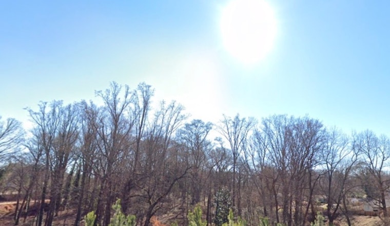 Atlanta Enjoys Sunny Skies and Crisp Fall Temperatures with Slight Chance of Showers Ahead