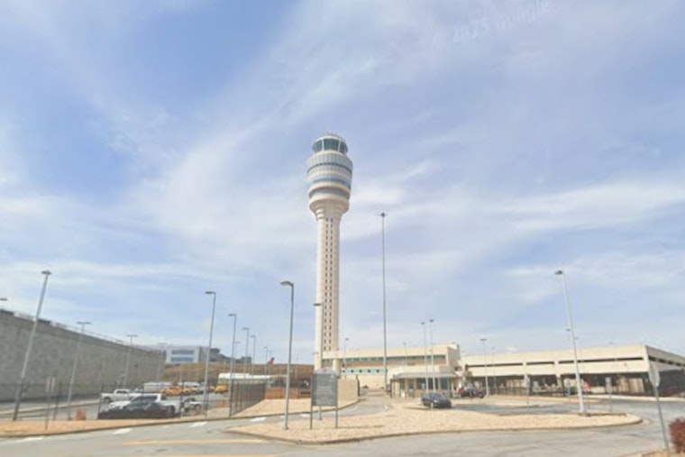 Atlanta's Hartsfield-Jackson Airport Navigates Thanksgiving Rush with Ease, GDOT Aims for Smooth Roads Amid National Weather Concerns