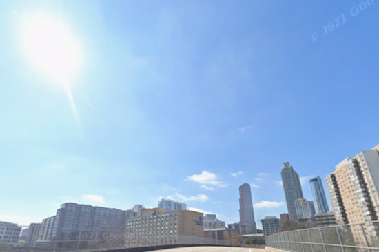 Atlanta's Thanksgiving Forecast: Chilly with Clear Skies, Week Ahead Brings Mixed Weather