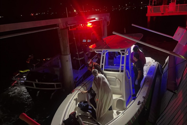 Boat Lift Collapse on Vilano Beach Results in Injuries as St. Johns County and St. Augustine Fire Departments Respond