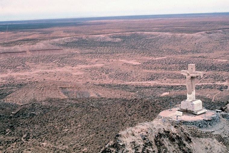 Borderland Faithful To Flood Mount Cristo Rey For Pilgrimage Above El Paso