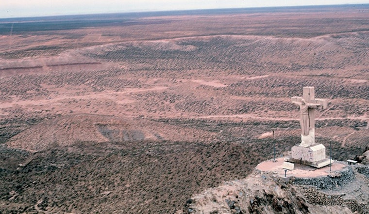 Borderland Faithful To Flood Mount Cristo Rey For Pilgrimage Above El Paso
