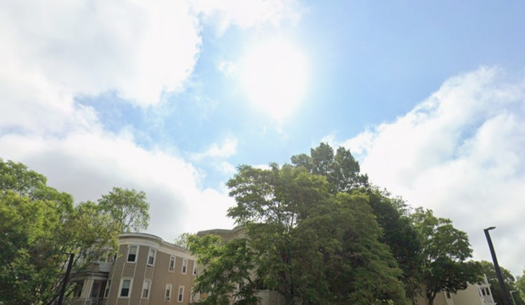Boston Embraces Sunny Weekend with Cool Temps Before Daylight Saving Time Ends